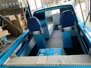 Pride Cuddy-cabin speed boat seating